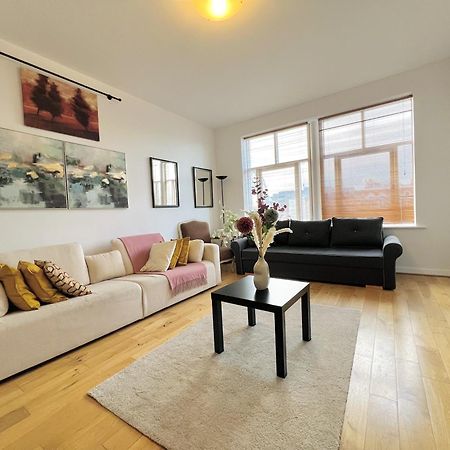 Cosy River View Flat At Temple Bar Dublin Buitenkant foto