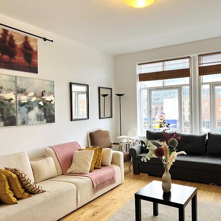 Cosy River View Flat At Temple Bar Dublin Buitenkant foto