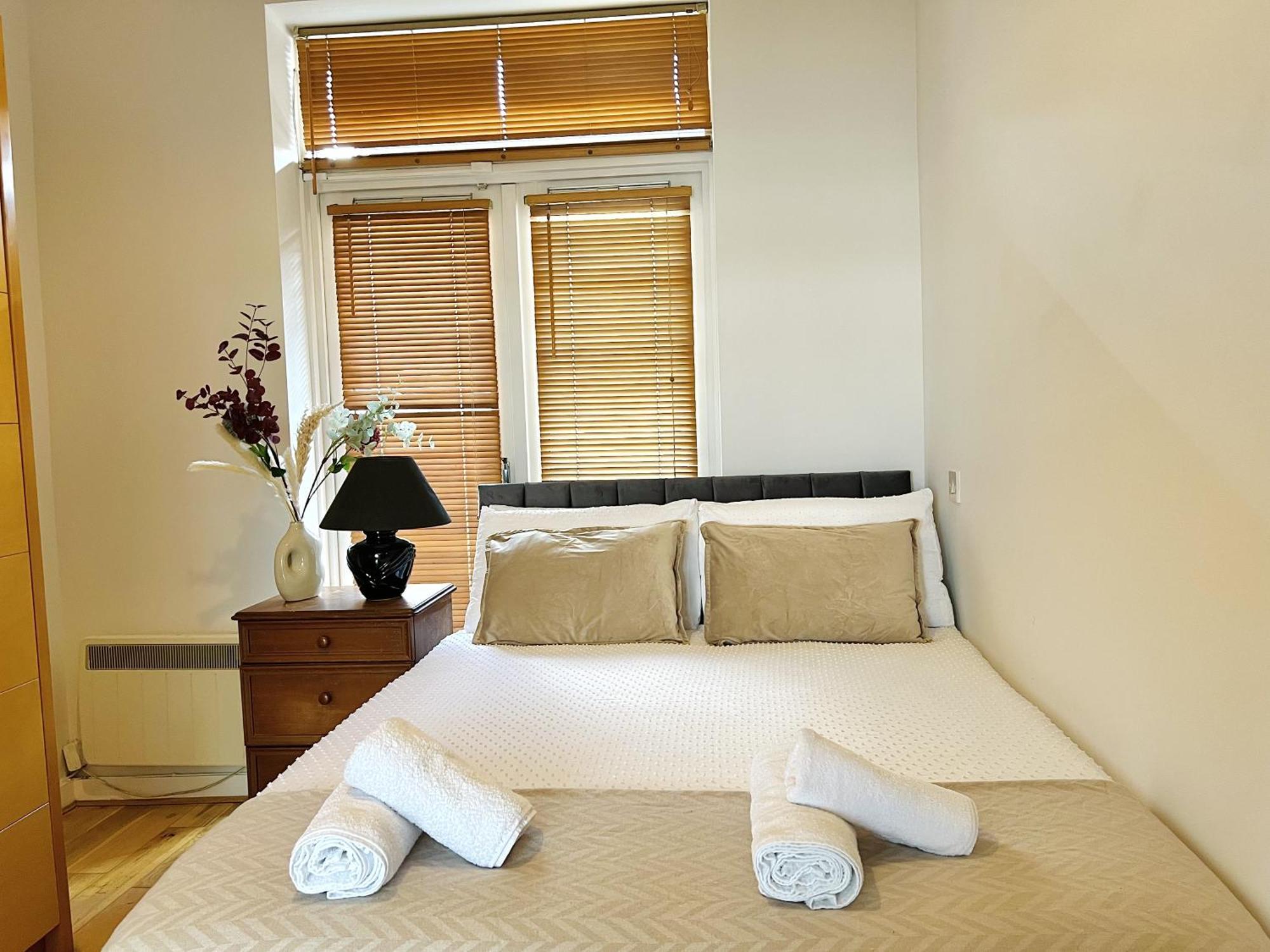 Cosy River View Flat At Temple Bar Dublin Buitenkant foto